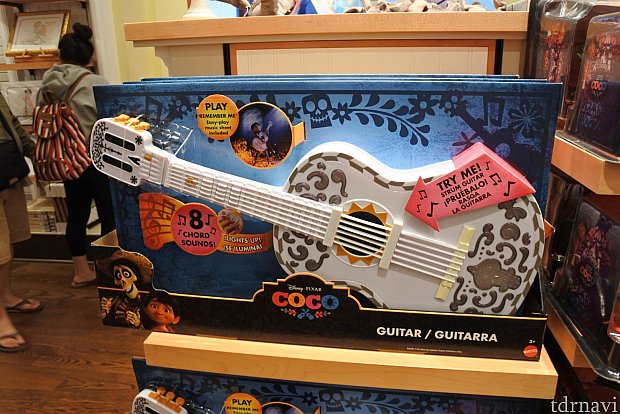 リメンバーミーのグッズも
