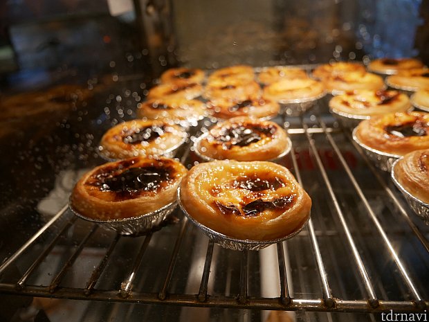 エッグタルト!香港でもマカオでもないけど、これ見たら食べたくなりました😍