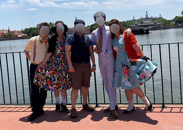 ランチの後、せっかく皆さんでdapperなファッションで集まったので、写真を撮ることにしました。