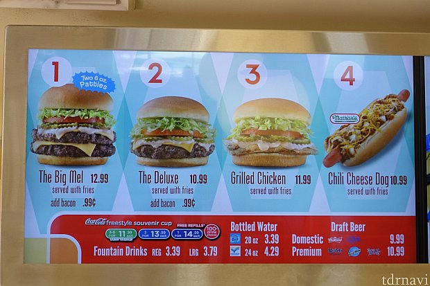 こちらもハンバーガーが中心のメニューでした。