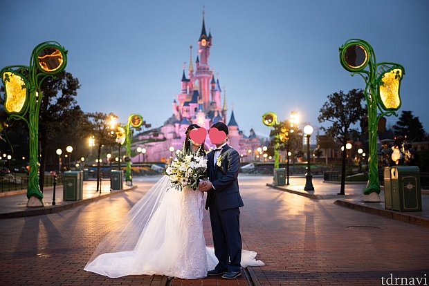 4℃のウェディングディズニー Disneyland Parisでのフォトウェディング①概要と価格、パンフレットの内容