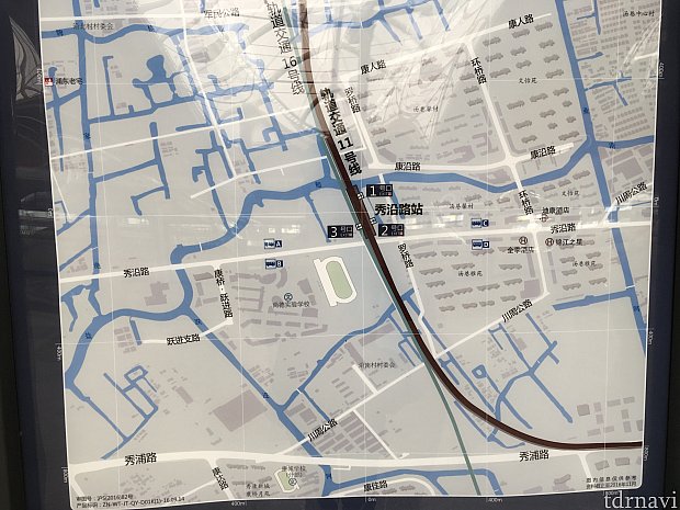 駅周辺地図。2番出口から出ます。ホテルはバスマークのDのあたりです