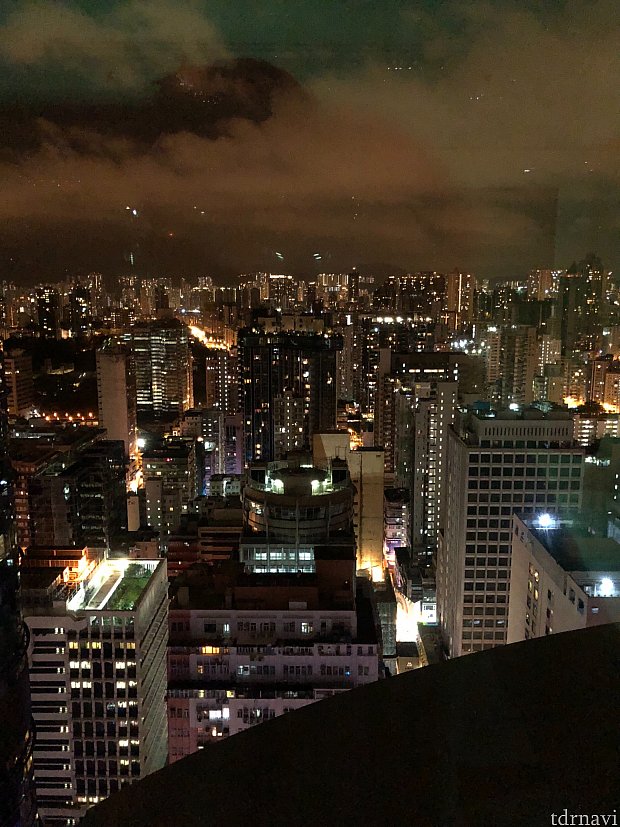 高層ホテルなので夜景はとてもきれいです。