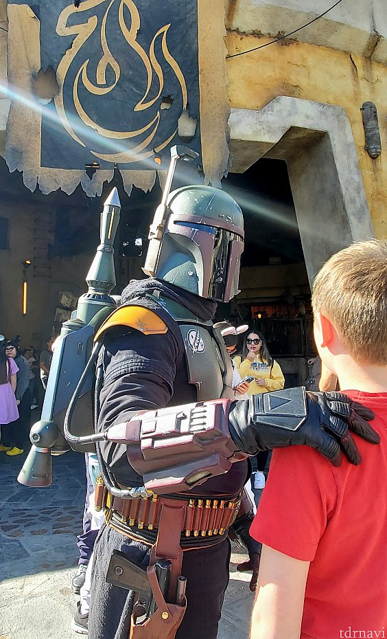 あのドラマの主人公に会える！アウター・リムの宇宙港より目撃情報