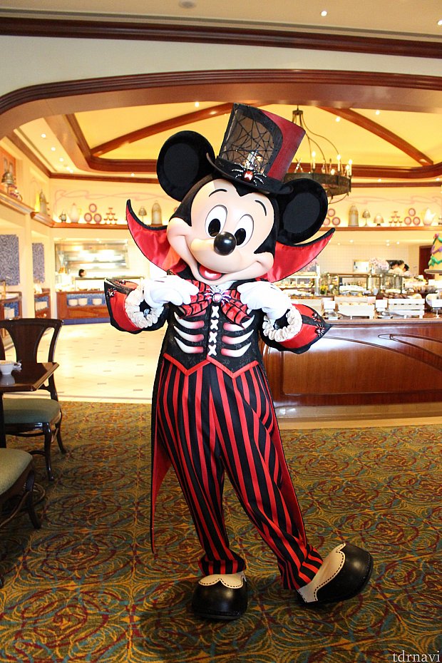 ハロウィン限定コスチューム！ ルミエール・キッチン（上海）