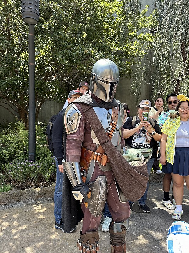 ギャラクシーエッジでスターウォーズキャラに会おう！（カリフォルニア）