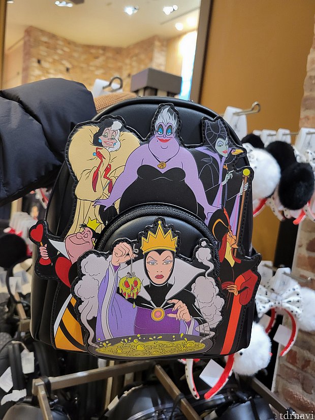 種類が豊富！ラウンジフライのリュックとお値段紹介 | グッズ