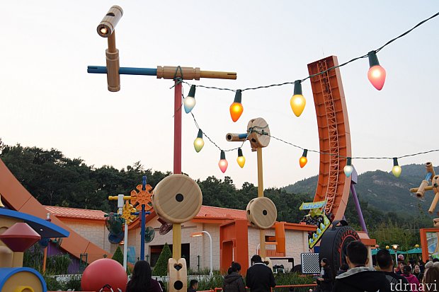 唸る！叫ぶ！サミットレーシング　レッドラインレーサー　アメリカントイ 唸る！叫ぶ！サミットレーシング レッドラインレーサー アメリカントイ