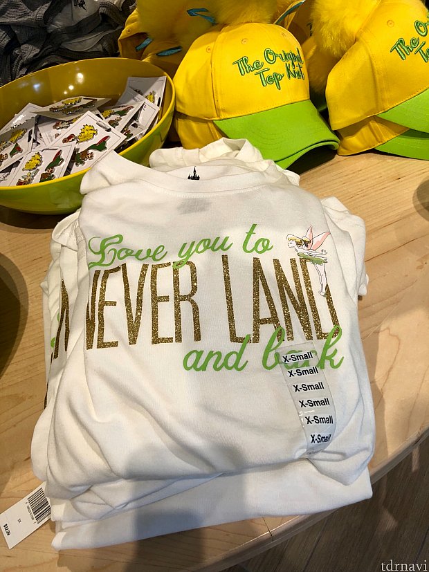 ティンカーベルのTシャツ。$32.99