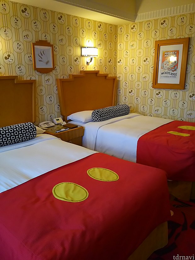 可愛いだけじゃなく大人ぽいミッキーマウスルーム | ディズニー