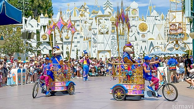 ディズニーパレード 70周年記念パレード「The Celebrate Happy Cavalcade」