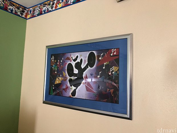 私の部屋にはドナルドの絵が飾ってありました。
