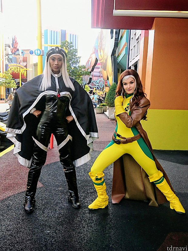 マーヴルスーパーヒーローズ　HIDDEN　2枚セット　まとめ売り　海外版　北米版 マーヴルスーパーヒーローズ HIDDEN 2枚セット まとめ売り 海外版 北米