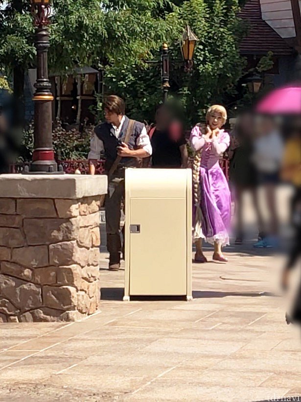 街中から登場!動画のキャプチャーです^^;