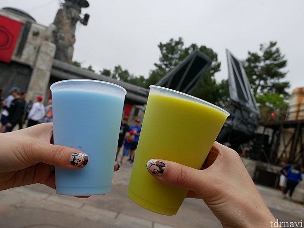 美味しくはないけど、スターウォーズを代表するドリンクが飲めます