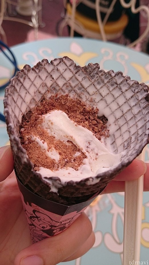 ある程度食べるとクランチ出現!