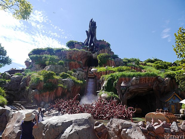 体験時間が長いのが最高！ スプラッシュ・マウンテン