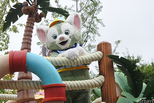 ★激レア！★ 上海ディズニーランド グランドオープニング ダッフィー コス 今年は夏コスのダッフィーの水撒きパレード🍋 | 夏イベント（上海）