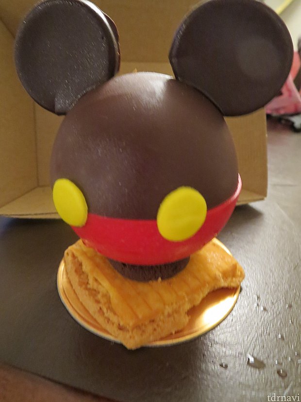 可愛らしいミッキーのケーキ