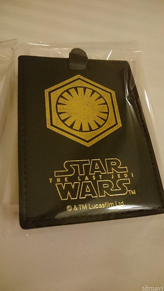 ファーストオーダー仕様のラゲッジタグ