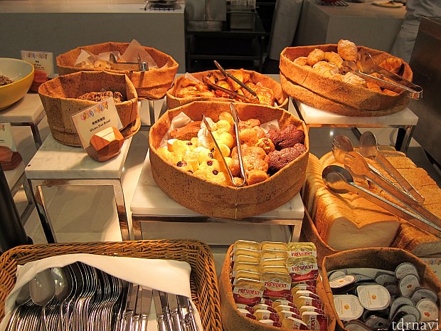 他のメニューがそれほど多くないので、パンを沢山食べられます。