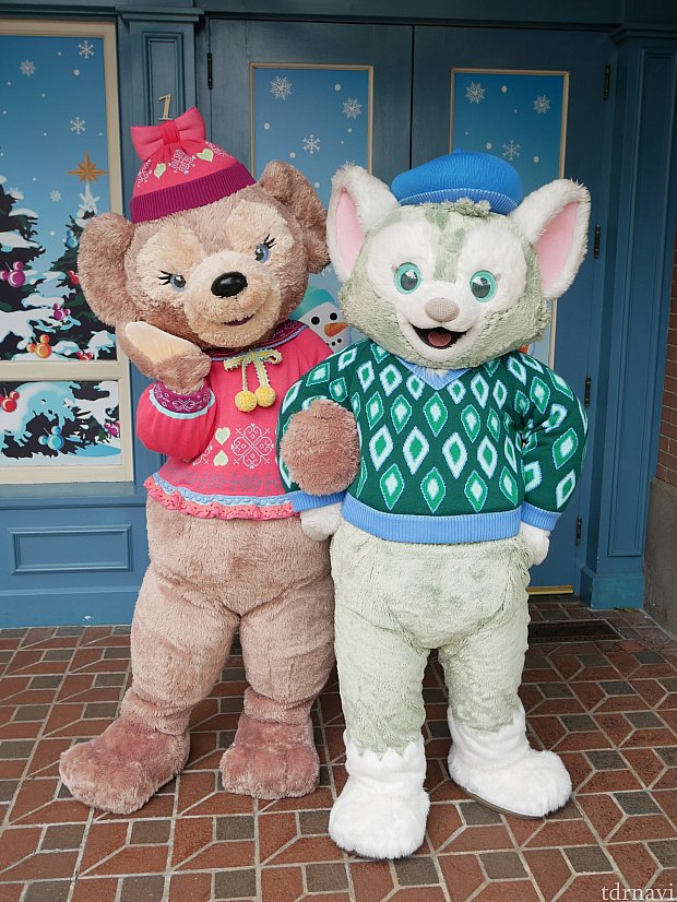 ダッフィーブレンズが新衣装で登場！クリスマスのグリーティングは大