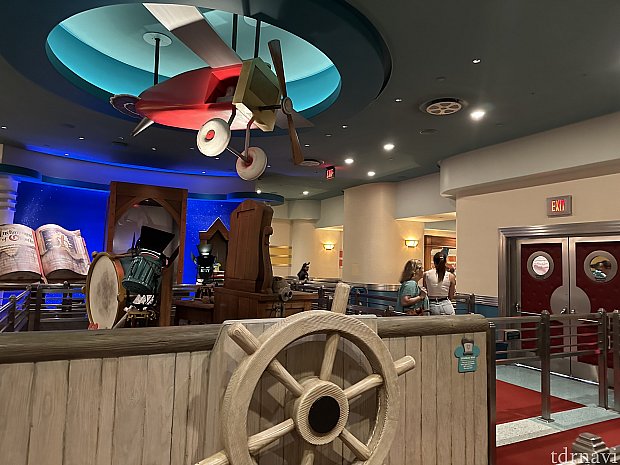 ランナウェイレールウェイのアナハイムディズニーとWDWの違いを