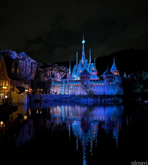 夜も必ず訪れて！】アレンデールの夜景が美しすぎる…！ ワールド・オブ