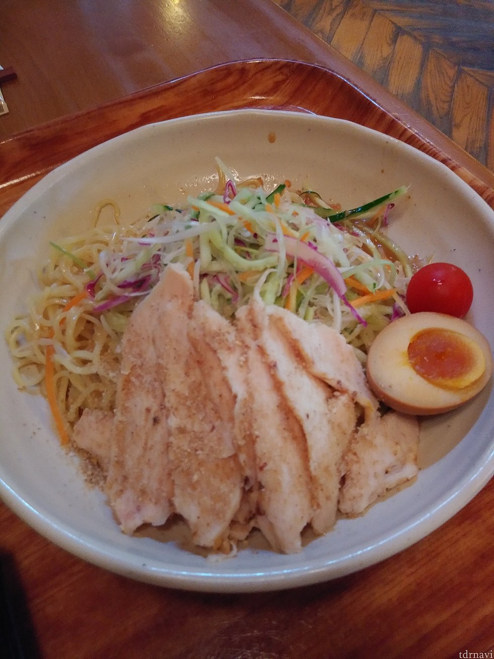 ローストチキンの涼麺
