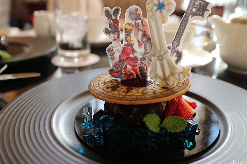神々しいスペシャルケーキ