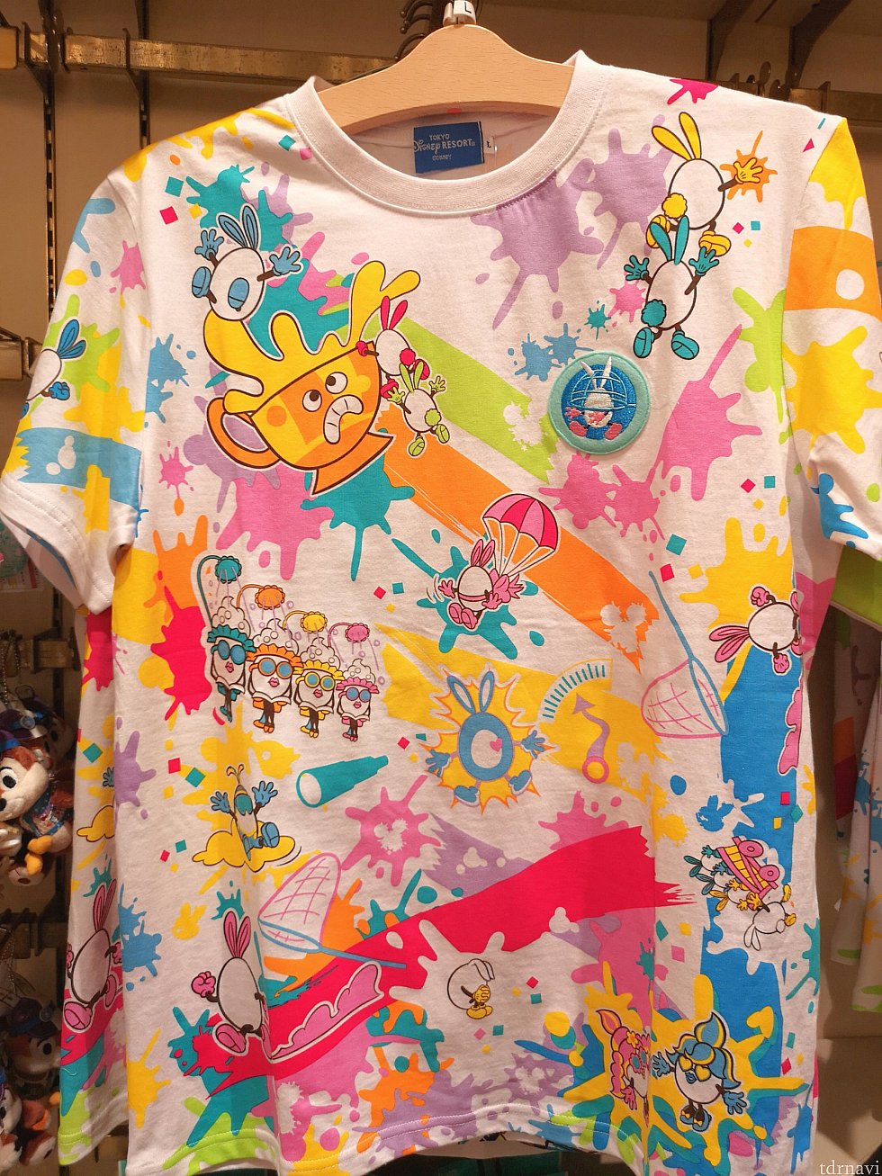 こちらも人気でした!うさたまTシャツ、サイズによってお値段が異なりますが、大人のSからLLは2,600円です。