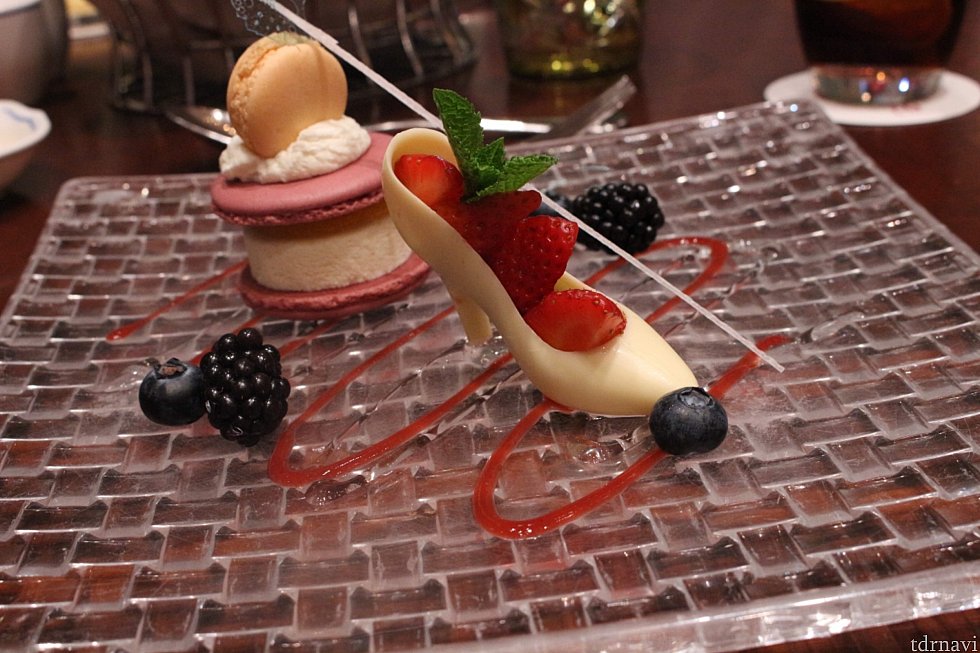 なんてかわいい!しかし、ホワイトチョコが少し癖があったような….。