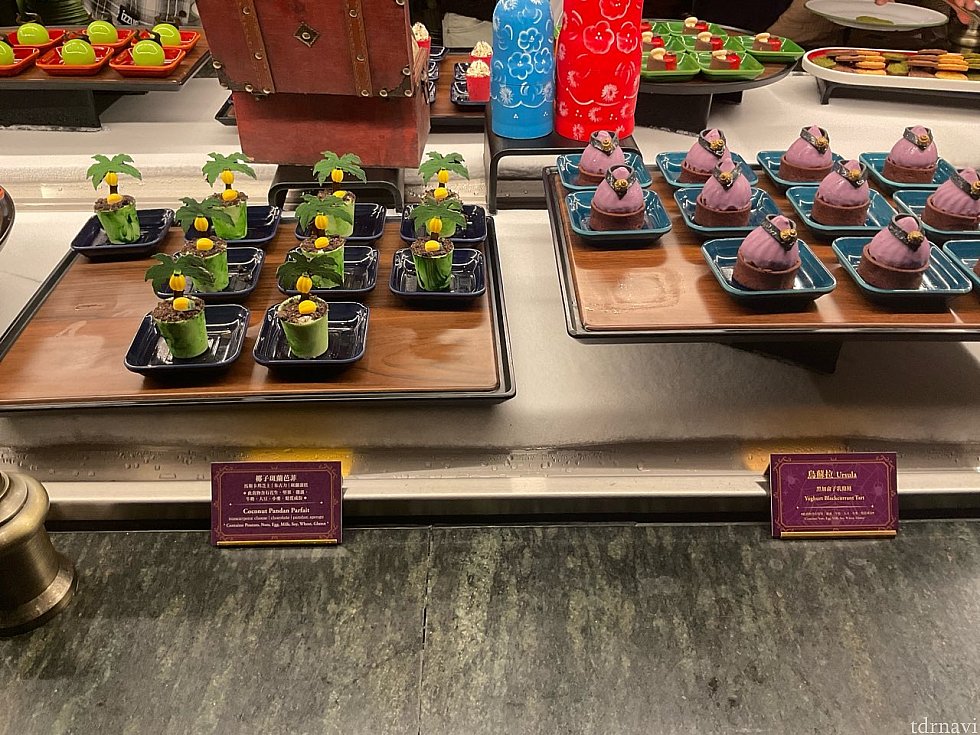 私が行った日はハロウィンイベント最終日だったこともあり、ハロウィンスイーツも