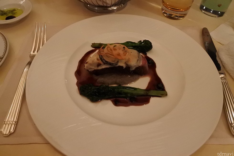 メインは鴨肉に