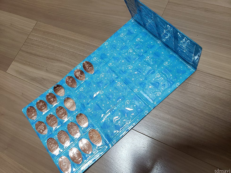 4x4x4で64枚入ります