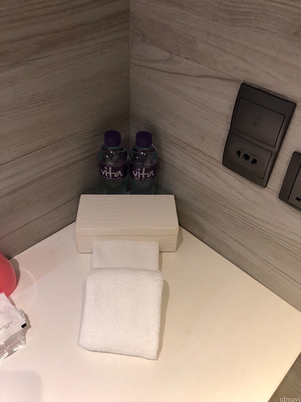 毎日水は2本ずつ無料でもらえます。