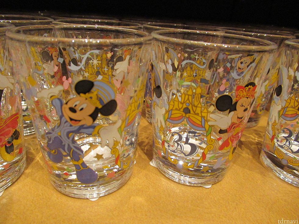 ショットグラス
500円
夏になったら冷酒でも