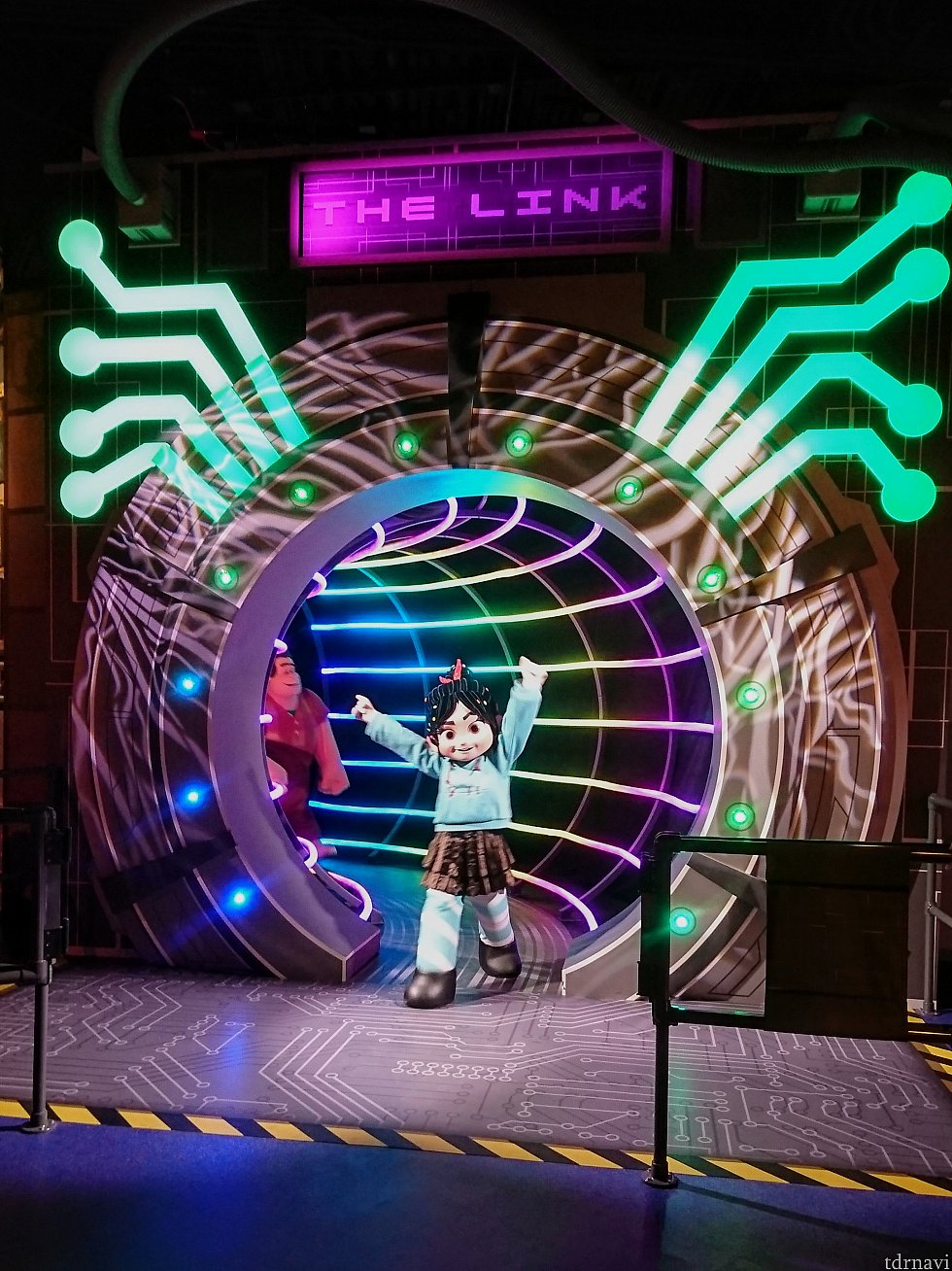 ヴァネロペ登場!