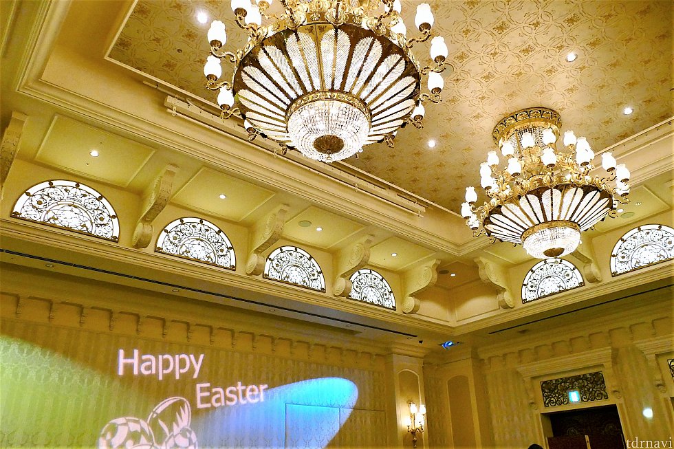 シンデレラドリームⅠという会場でした!Happy Easter って書いてある~!!(もう既に興奮)