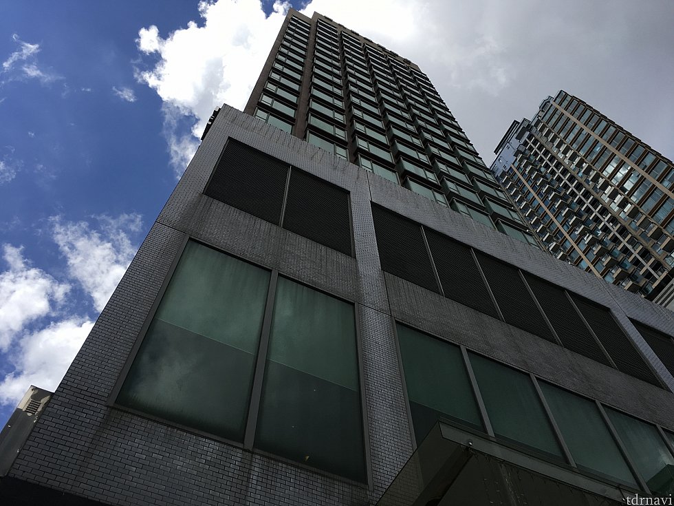 20階建のホテル。私は10階でした