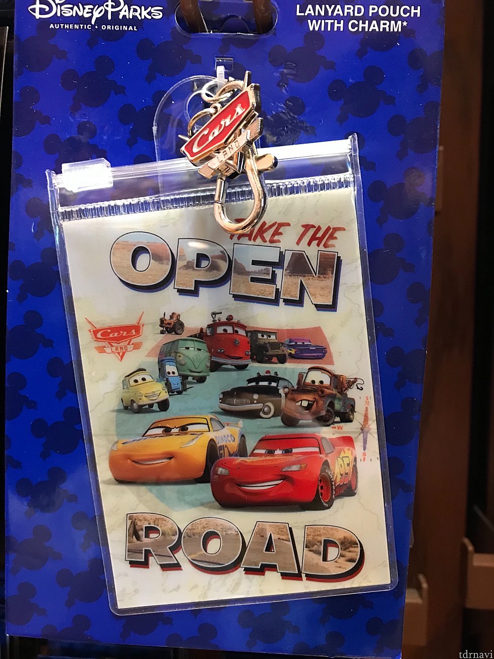 パスポートホルダー