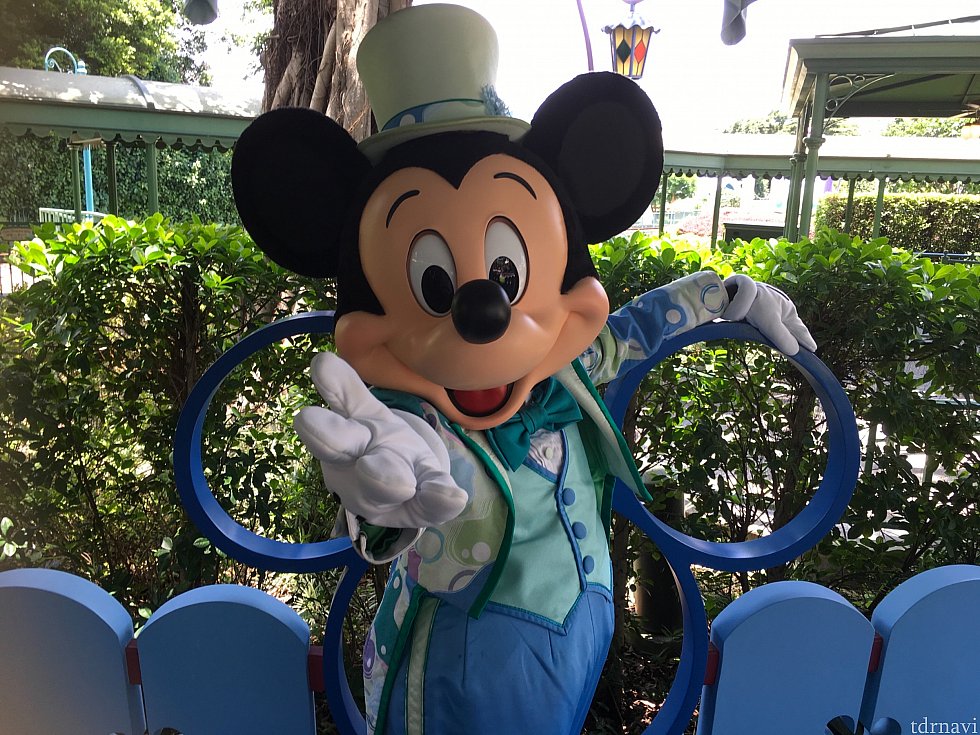 こんなスター感を出されたら会いに行きたくなってしまいますね。たぶん夏の間だけの期間限定だと思うので、行きたい!という方はお早めに!!