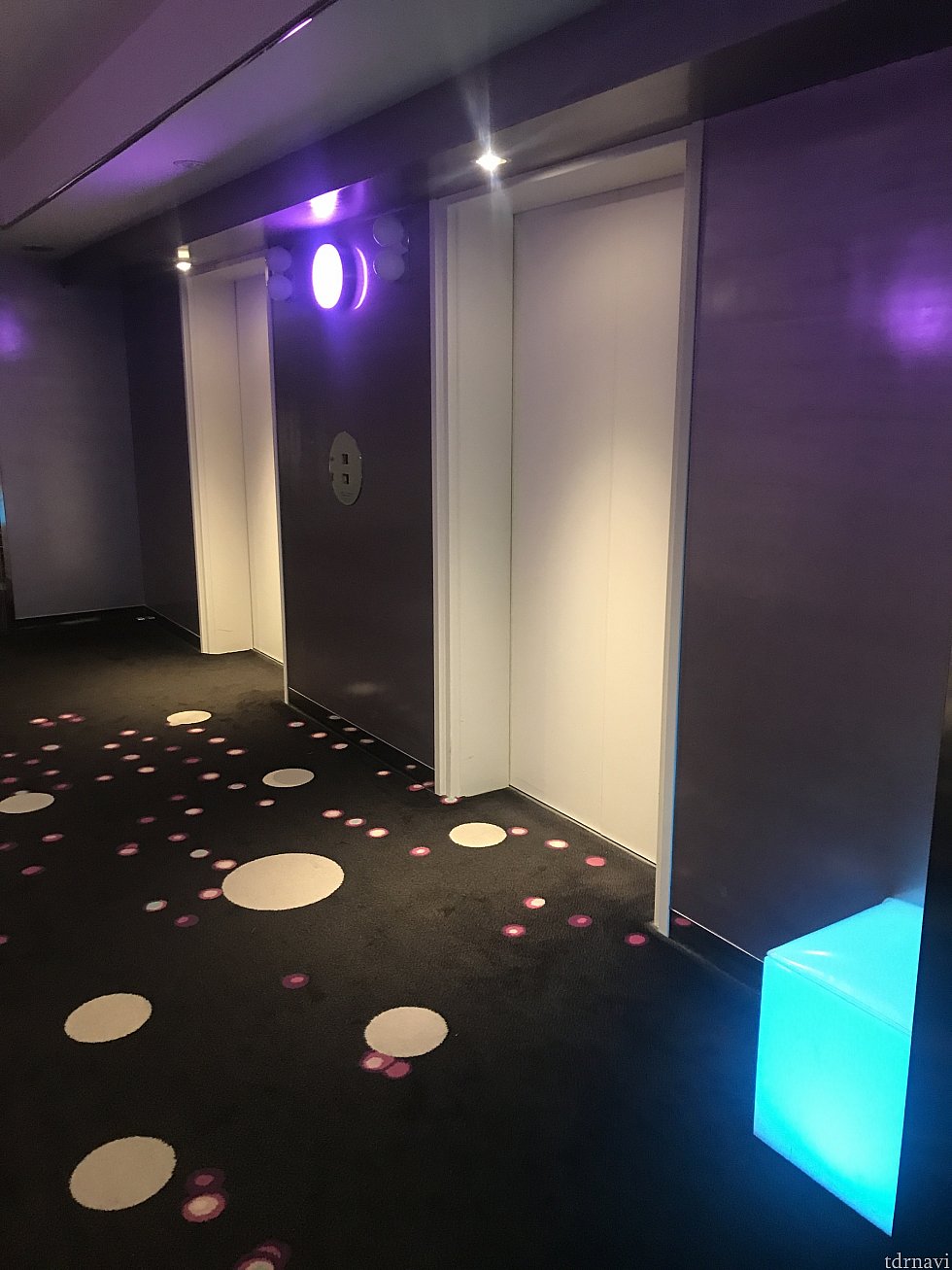 エレベーターホール