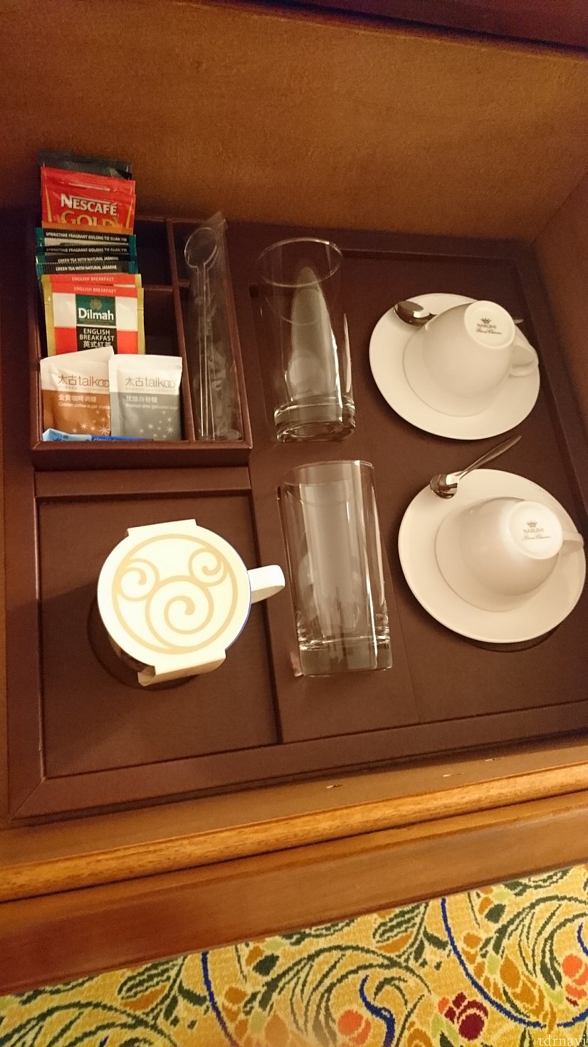 左下のカップはお持ち帰りできます♪