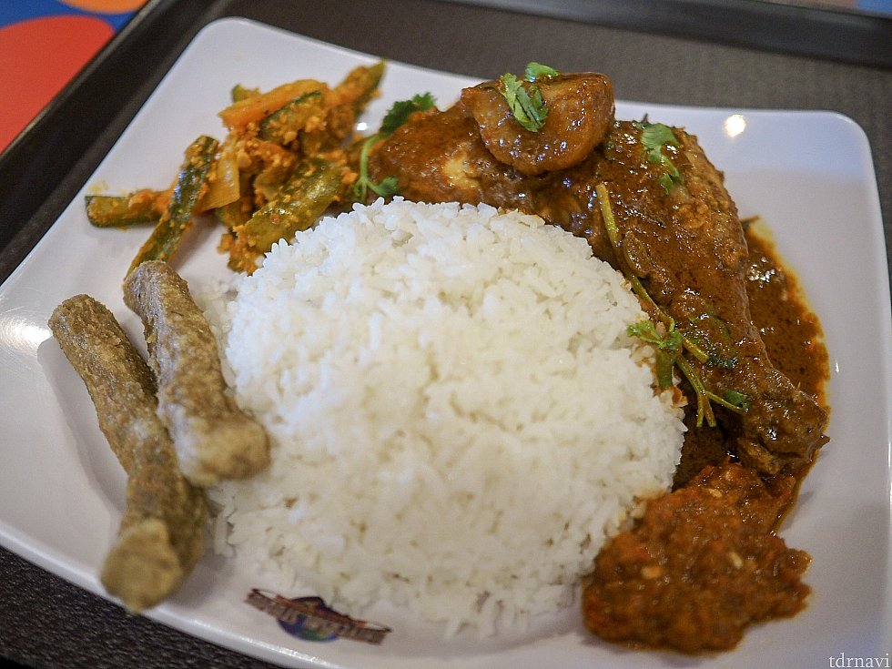 激辛ドライチキンカレー…(涙)
