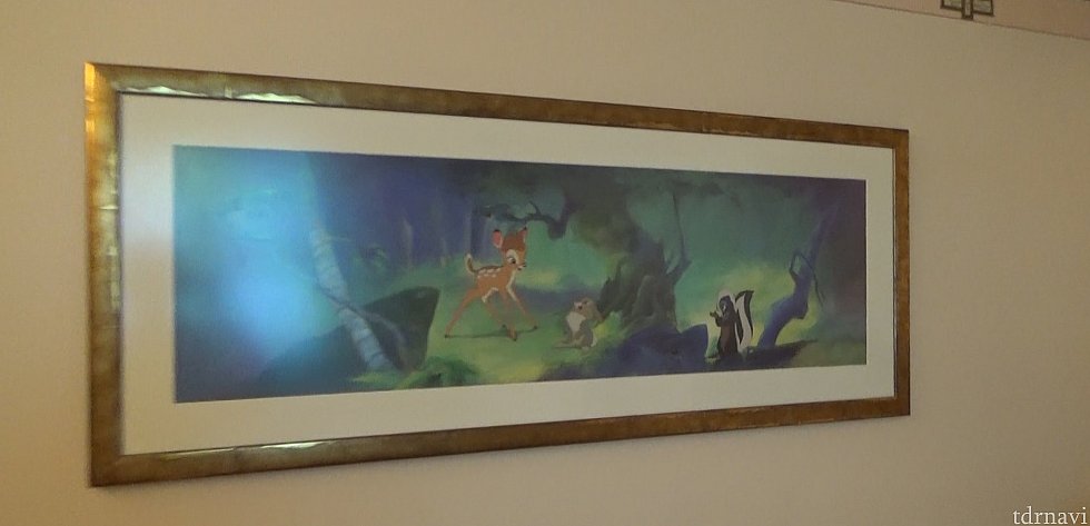 バンビの絵も飾られてました。