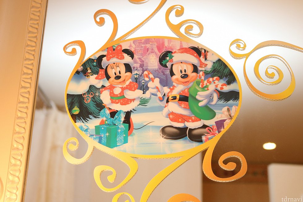 クリスマスコスのミッキーミニーでした💕