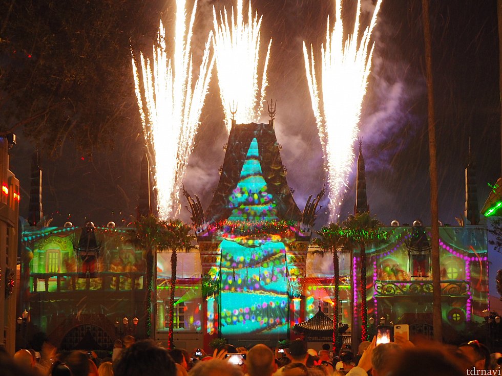 Jingle Bell, Jingle BAM!