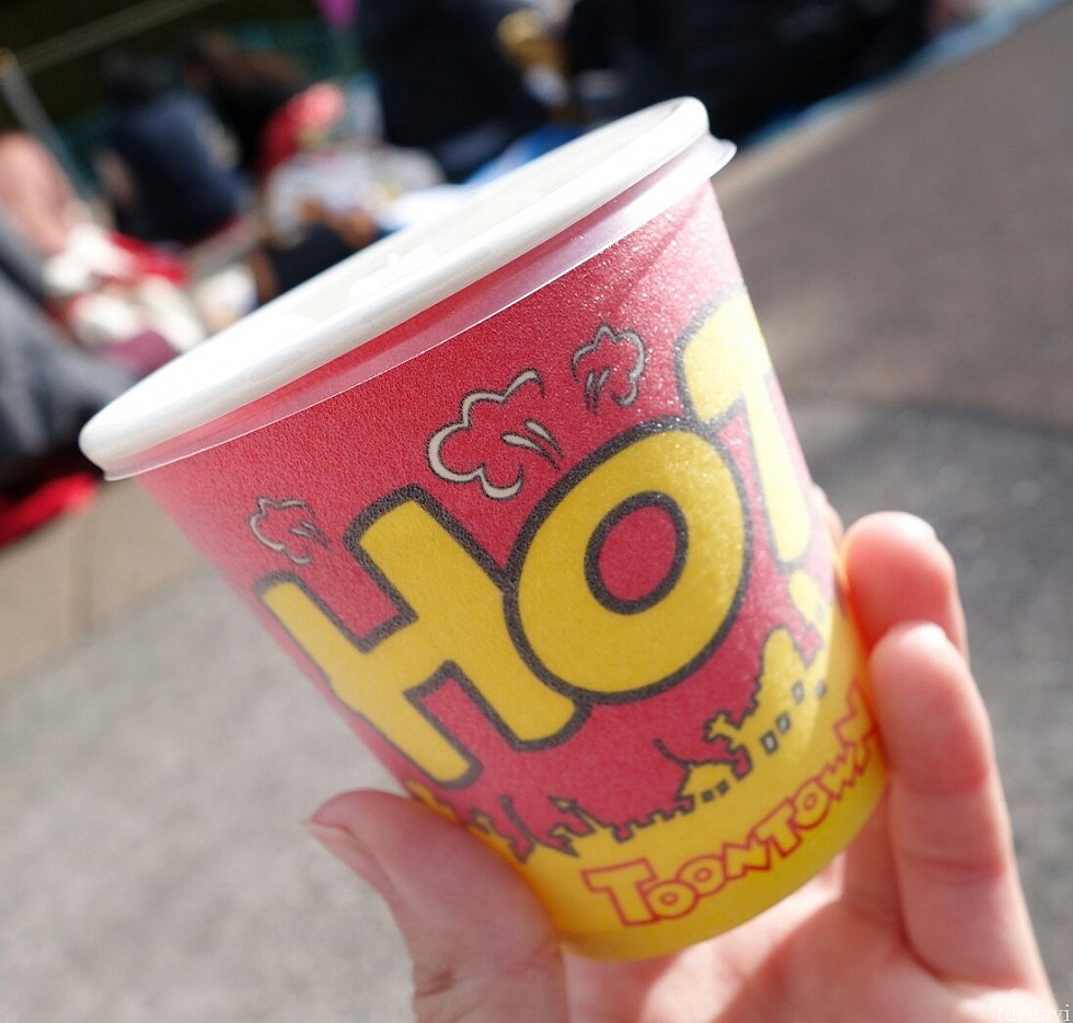 ホットウーロン茶240円※メニューに載ってませんが頼めば出してくれます。