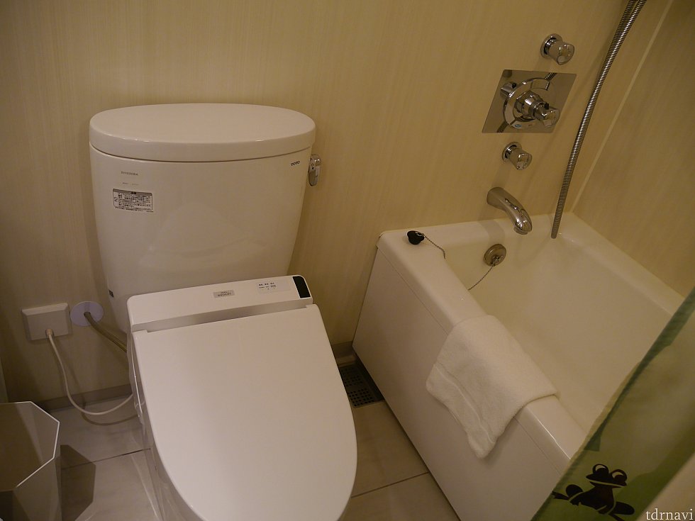 バス、トイレは一緒。お風呂はユニットバスです・・・